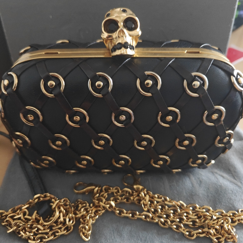 $2385 RETAIL- Alexander McQueen Black and Gold Brass Skull Clutch Evening Bag